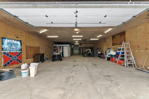 10101 180th Street N, Hugo, MN 55038