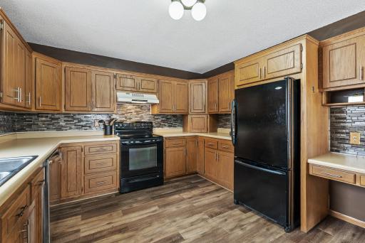 10101 180th Street N, Hugo, MN 55038