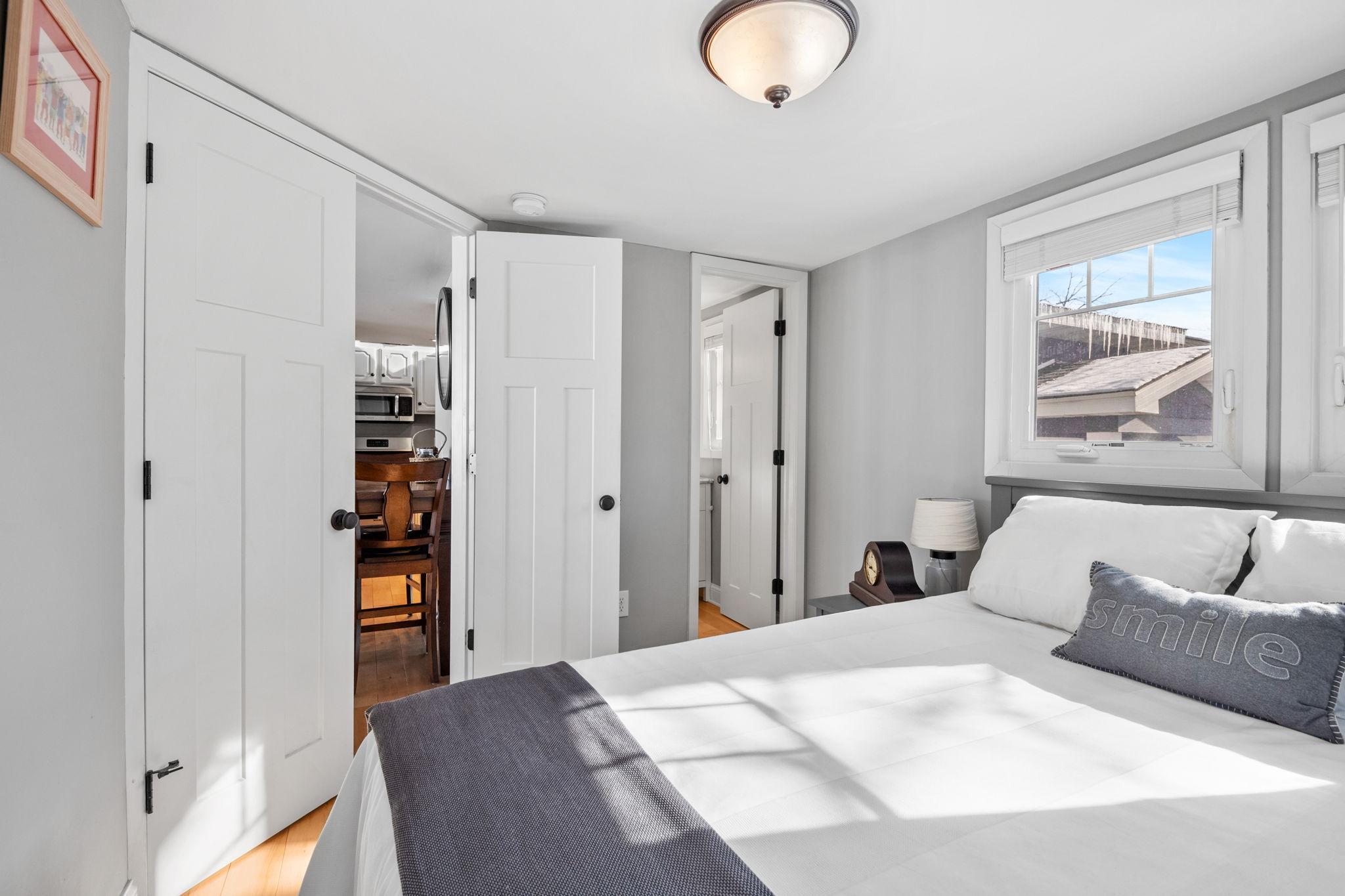 46-web-or-mls-5168 Tuxedo Blvd Interiors -16.jpg