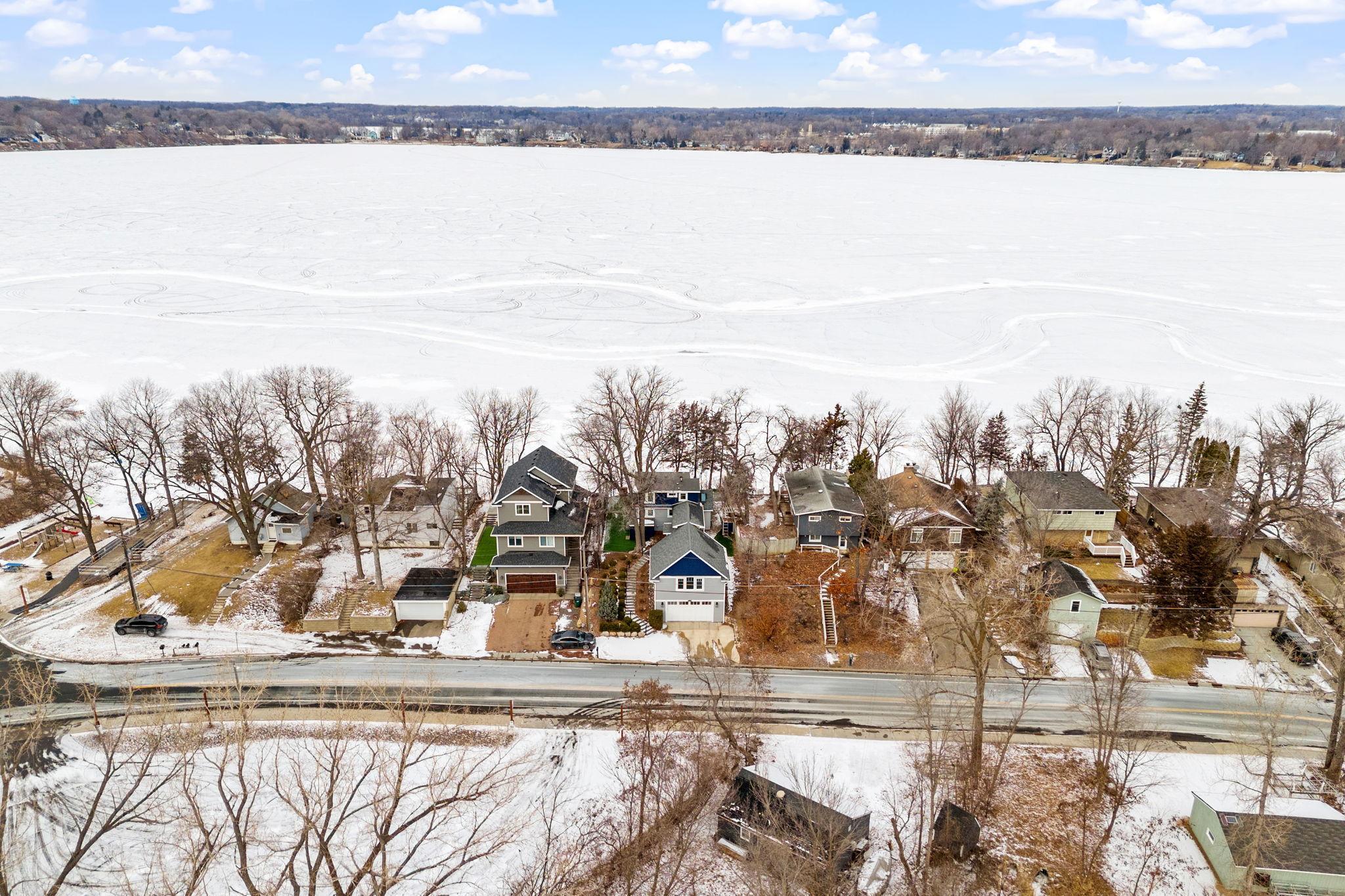 89-web-or-mls-20-print-5168 Tuxedo Blvd-20.jpg