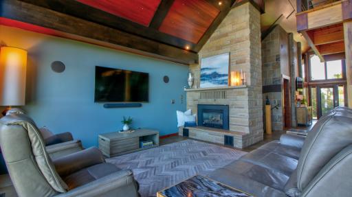 10050 Kismet Isle, Chisago City, MN 55013