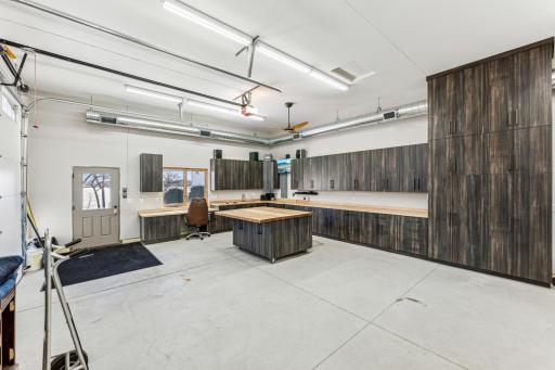 So much storage and counter space to utilize. This is a dream of so many to have, don't miss out on this one.