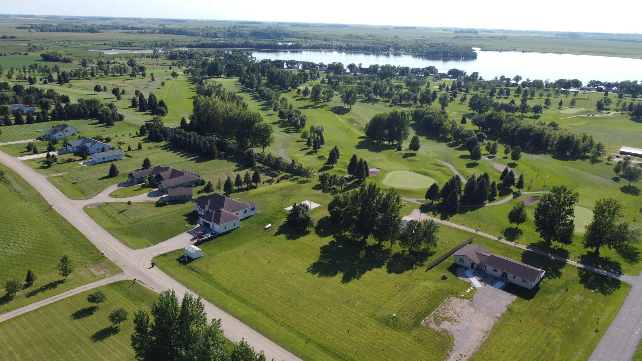 overlooking tipsinah mounds golf course