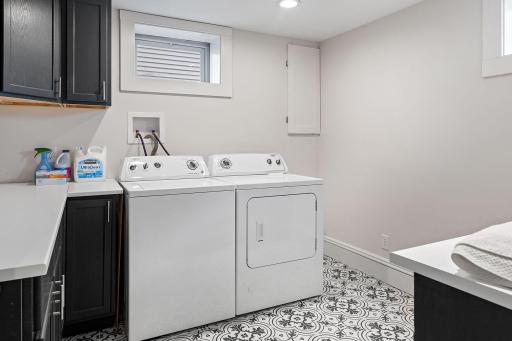 3932 Oakland Avenue S, Minneapolis, MN 55407