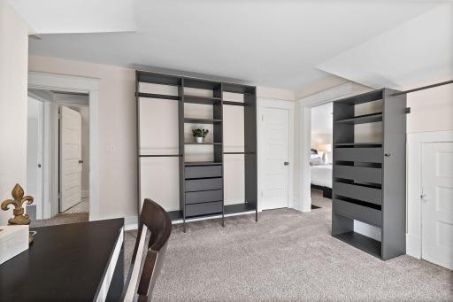 3932 Oakland Avenue S, Minneapolis, MN 55407