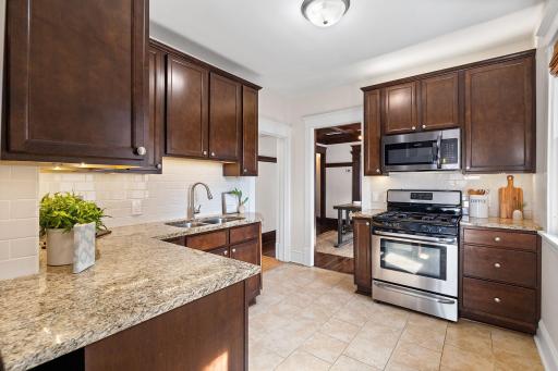 3932 Oakland Avenue S, Minneapolis, MN 55407