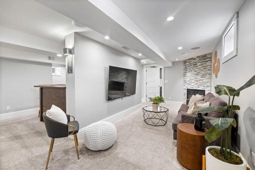 3932 Oakland Avenue S, Minneapolis, MN 55407