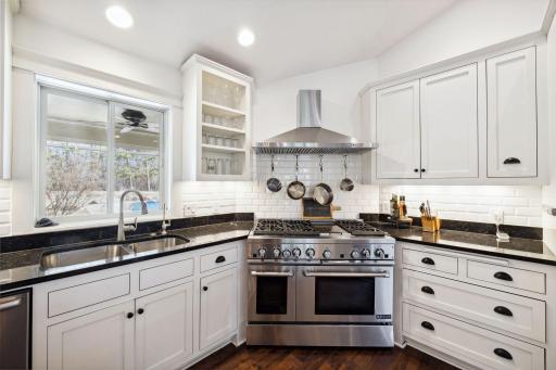 2650 Fox Street, Wayzata, MN 55391