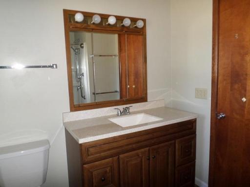 436 Maple Avenue S, Thief River Falls, MN 56701