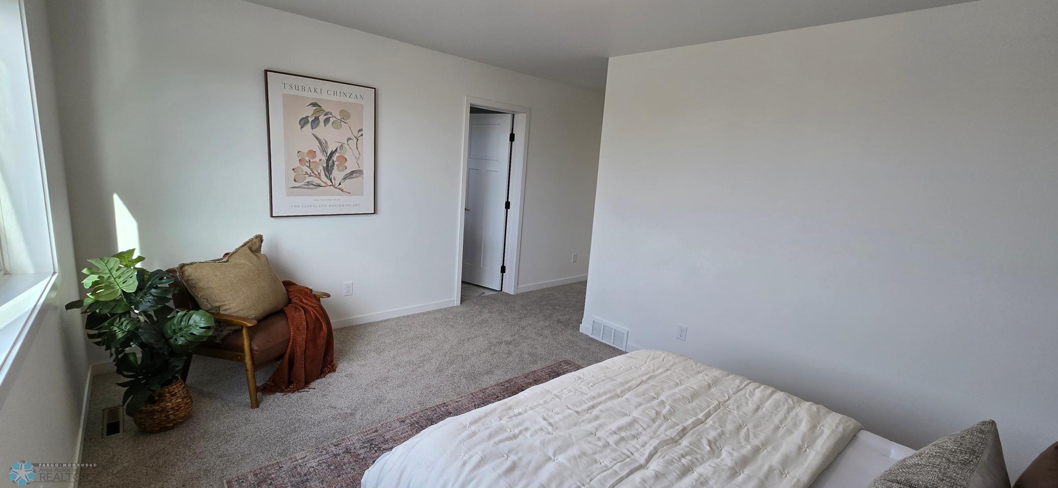 Upper Master bed.b