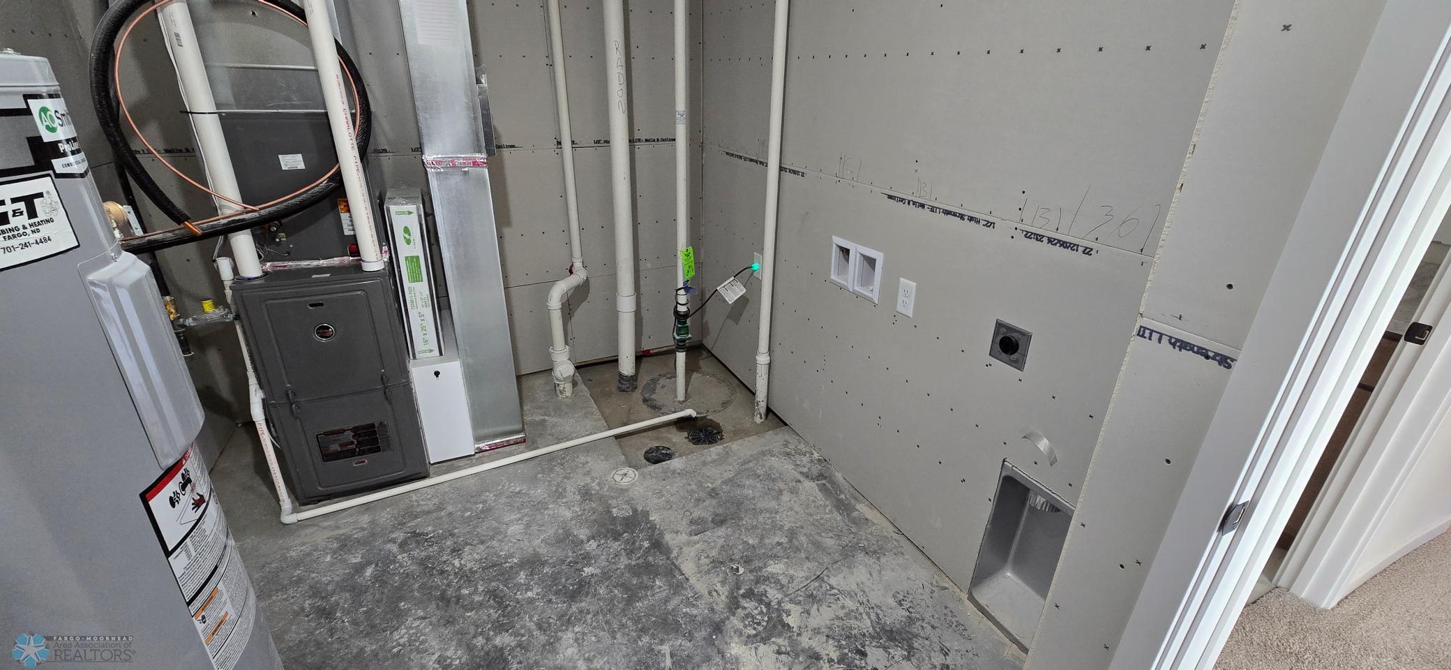 Lower Laundry