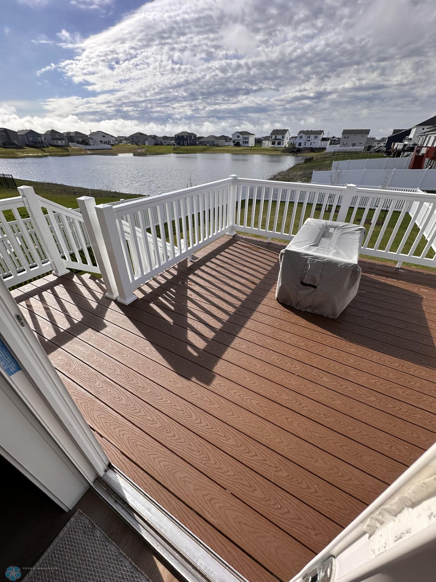 Maintenance free deck - summer