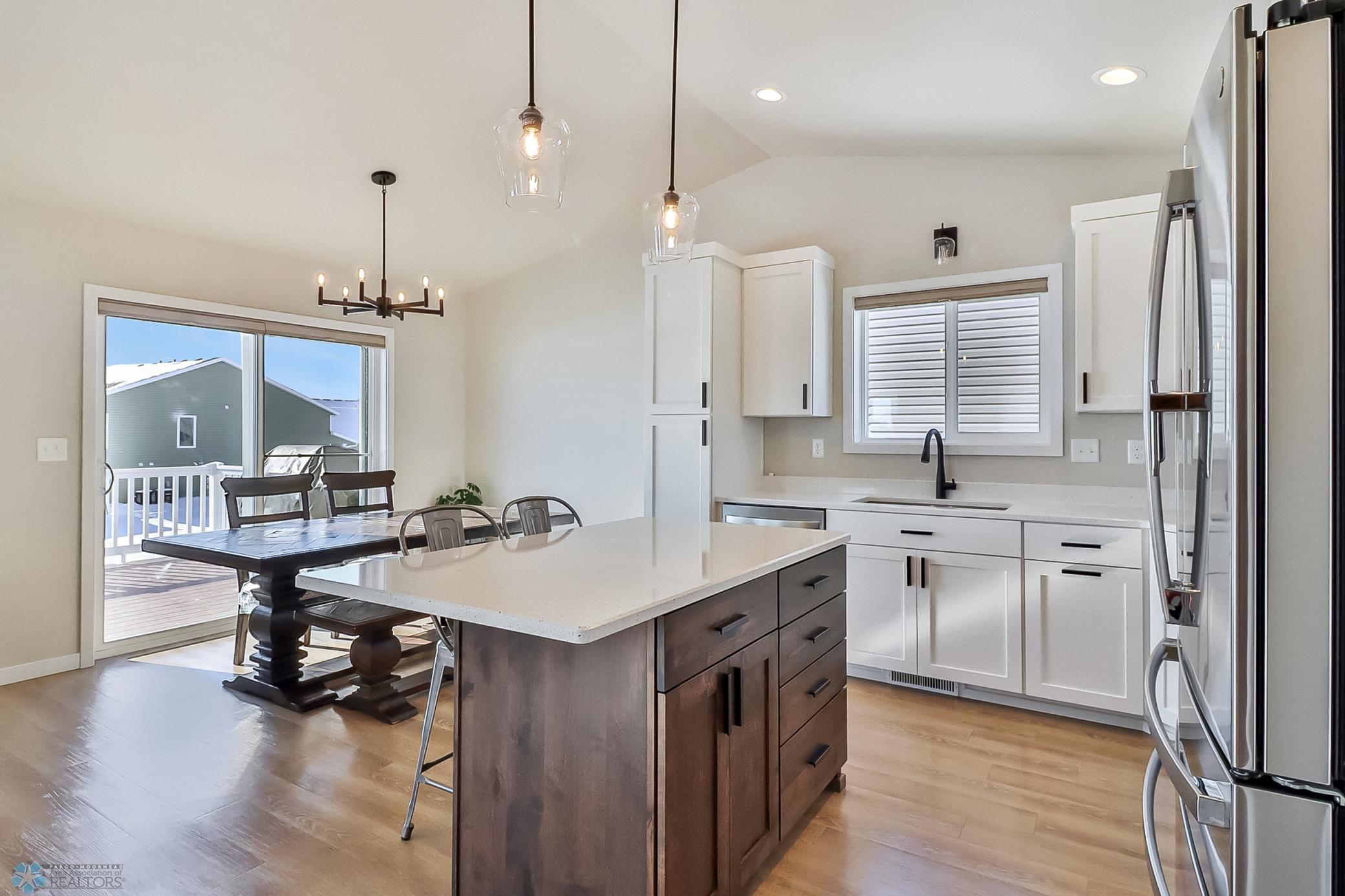 Kitchen1_4.jpg