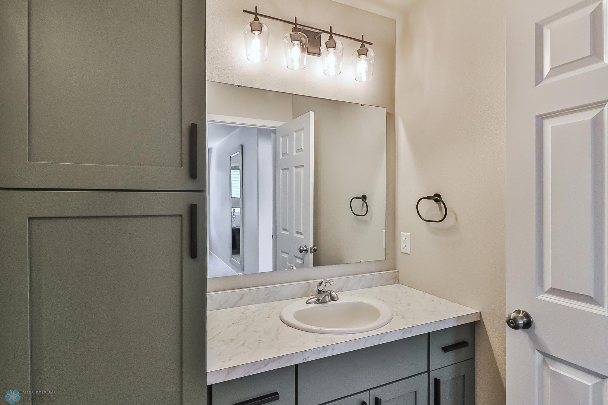 Primary Bathroom1_0.jpg