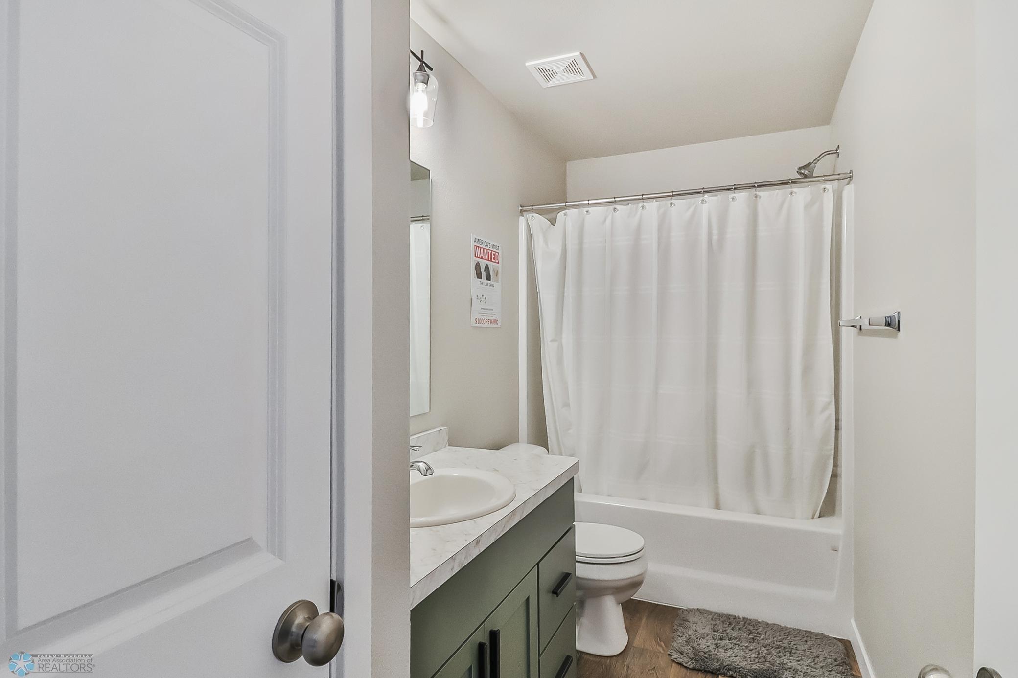 Basement Bathroom1_0.jpg