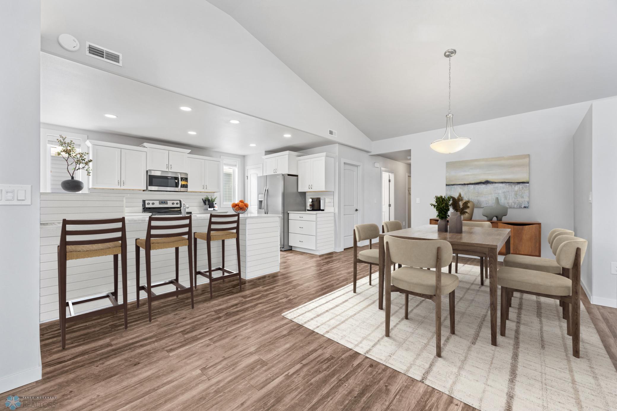 VIRTUALLY STAGED: Kitchen & Dining