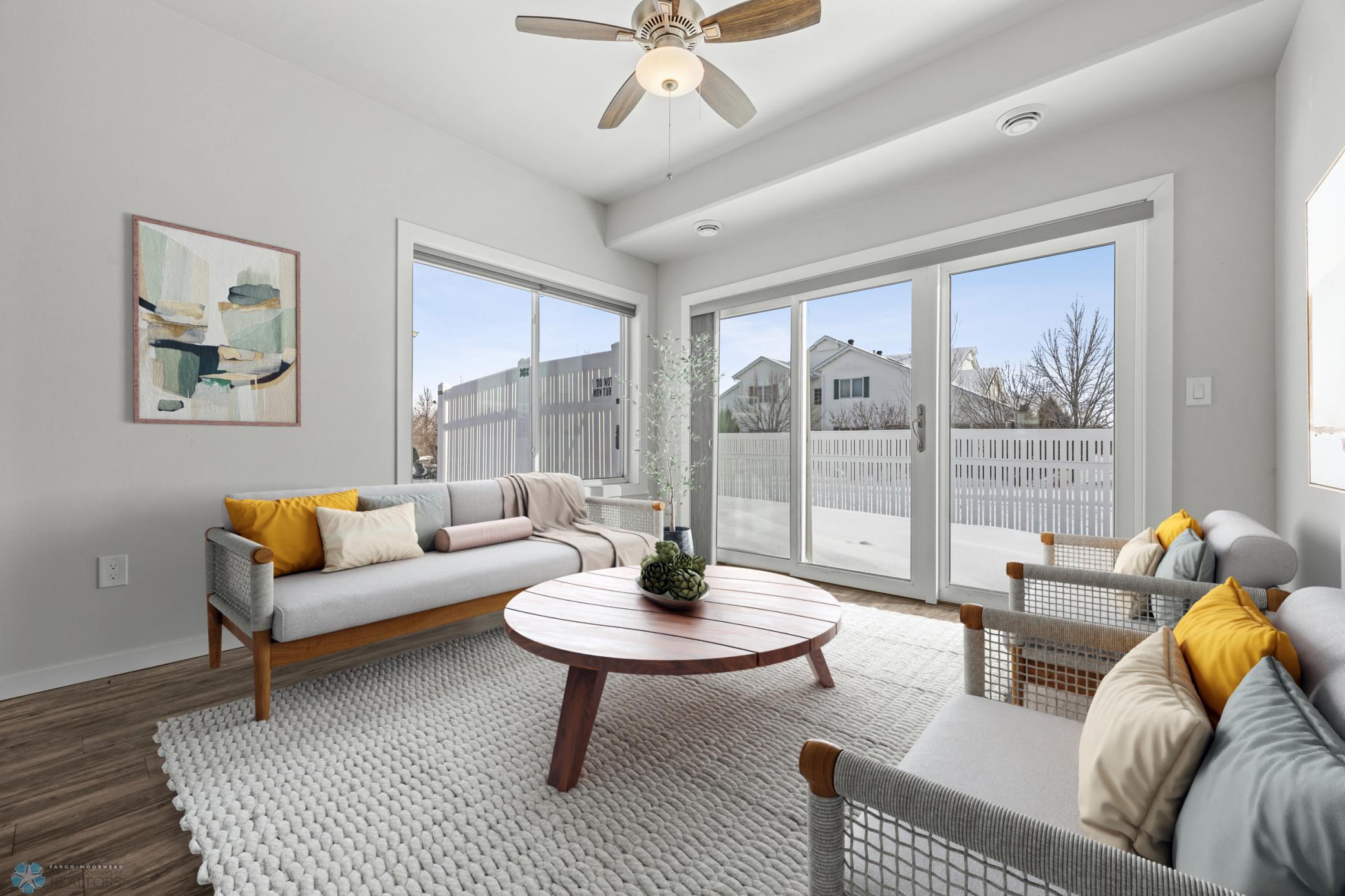 VIRTUALLY STAGED: Sun room