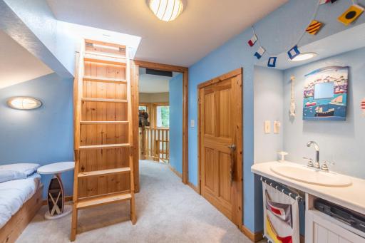 22472 Camp Lincoln Road, Nisswa, MN 56468