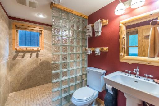 22472 Camp Lincoln Road, Nisswa, MN 56468