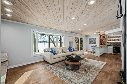 4825 Minneapolis Avenue, Mound, MN 55364