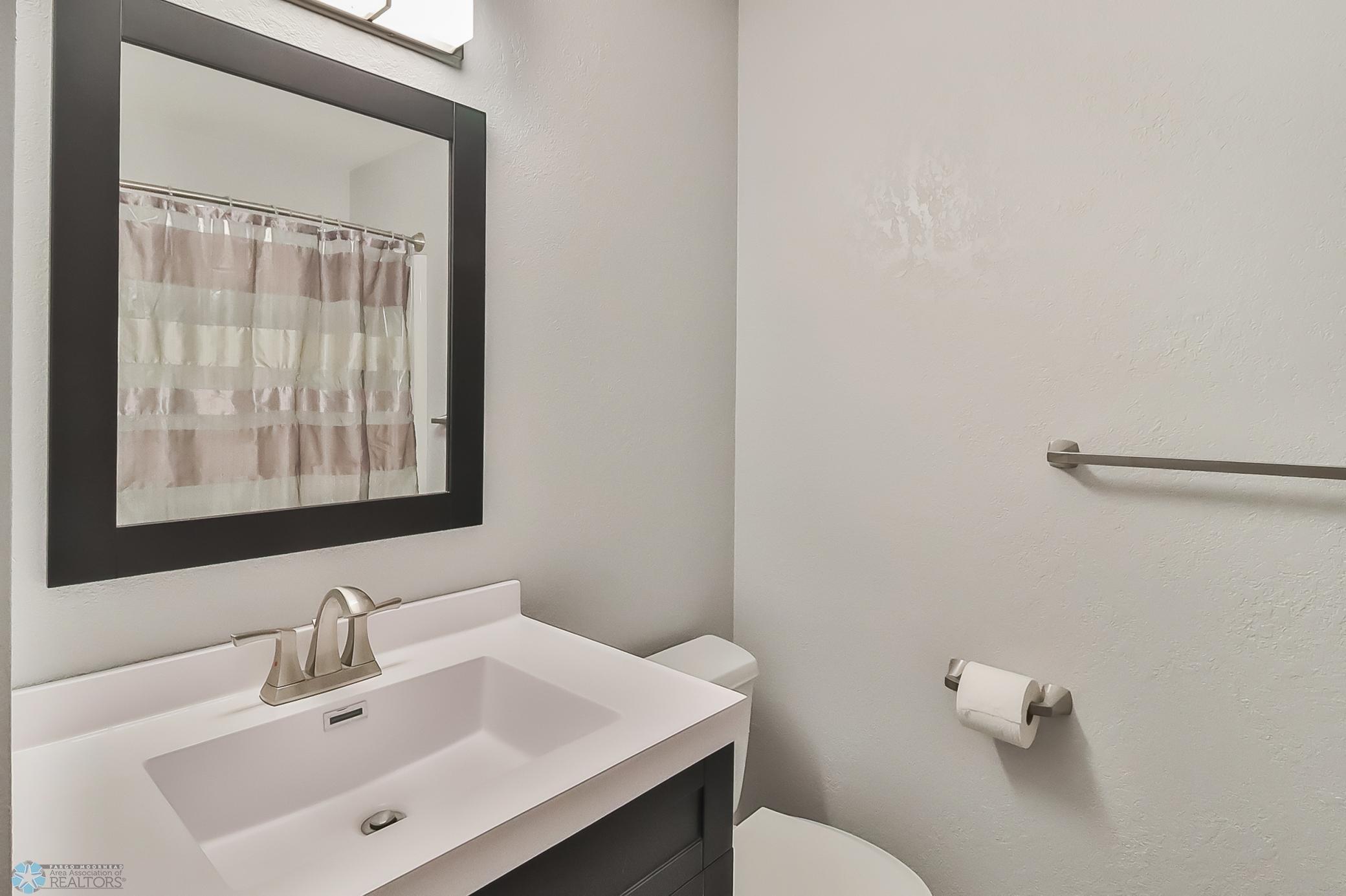 Basement Bathroom1_1.jpg