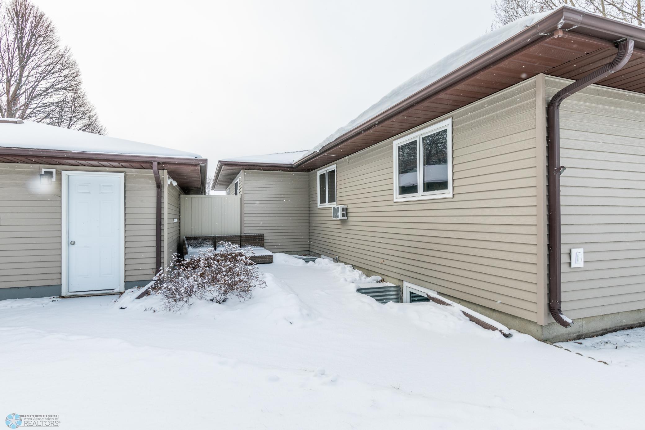 1135 19th St N, Moorhead (4 of 50).jpg