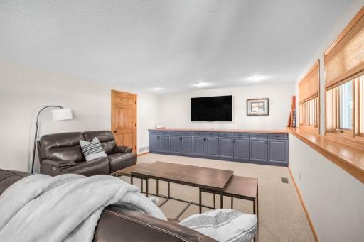 3070 Independence Road, Maple Plain, MN 55359