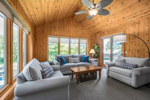 3070 Independence Road, Maple Plain, MN 55359