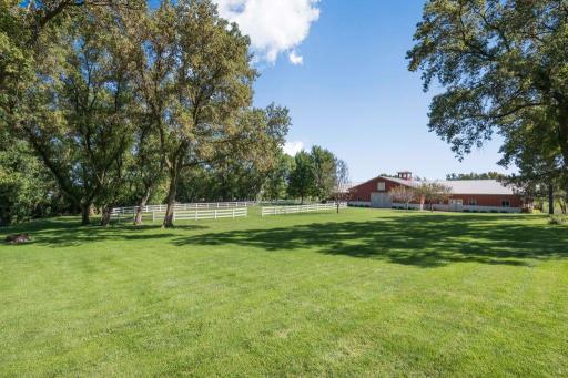 3070 Independence Road, Maple Plain, MN 55359