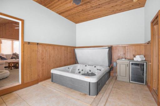 3070 Independence Road, Maple Plain, MN 55359