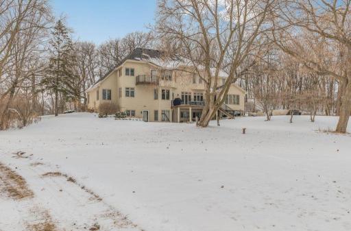 3070 Independence Road, Maple Plain, MN 55359