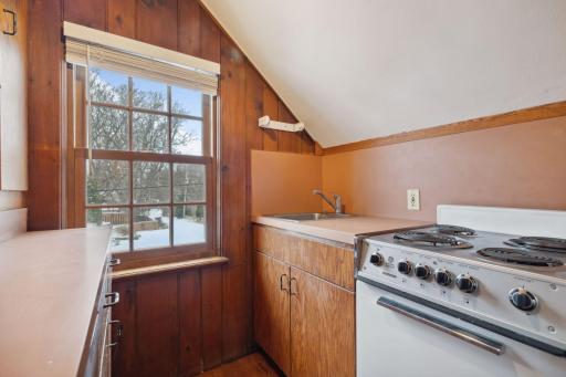 470 Mississippi River Boulevard N, Saint Paul, MN 55104
