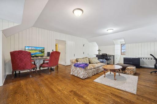 470 Mississippi River Boulevard N, Saint Paul, MN 55104