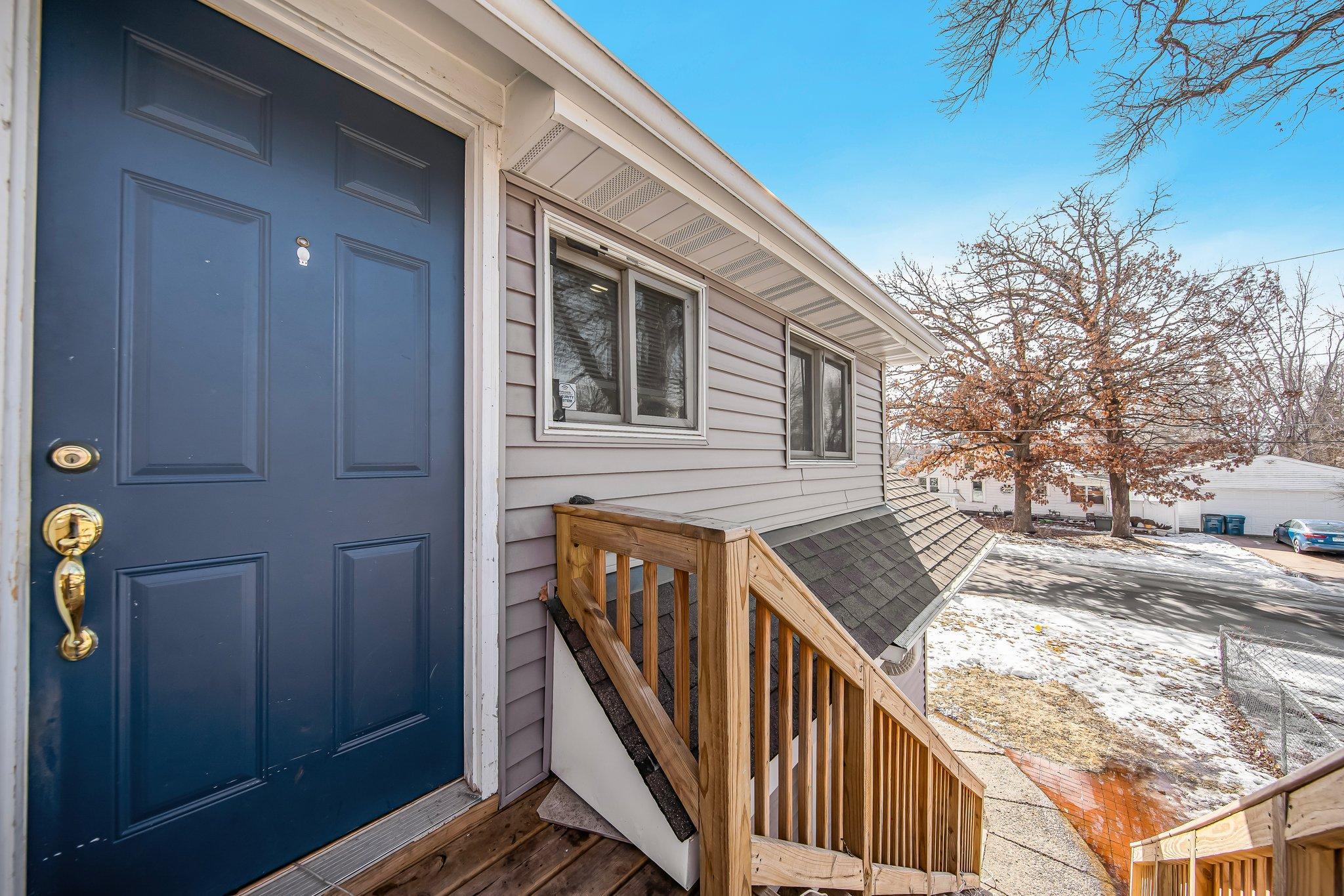 Private Entrance to Upstairs Unit