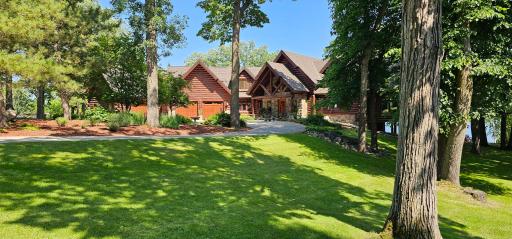 4505 Pine Point Circle NW, Walker, MN 56484