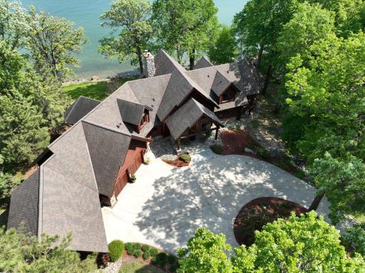 4505 Pine Point Circle NW, Walker, MN 56484