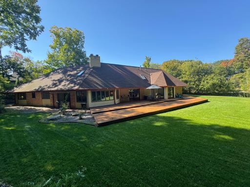 1000 Heritage Lane, Wayzata, MN 55391