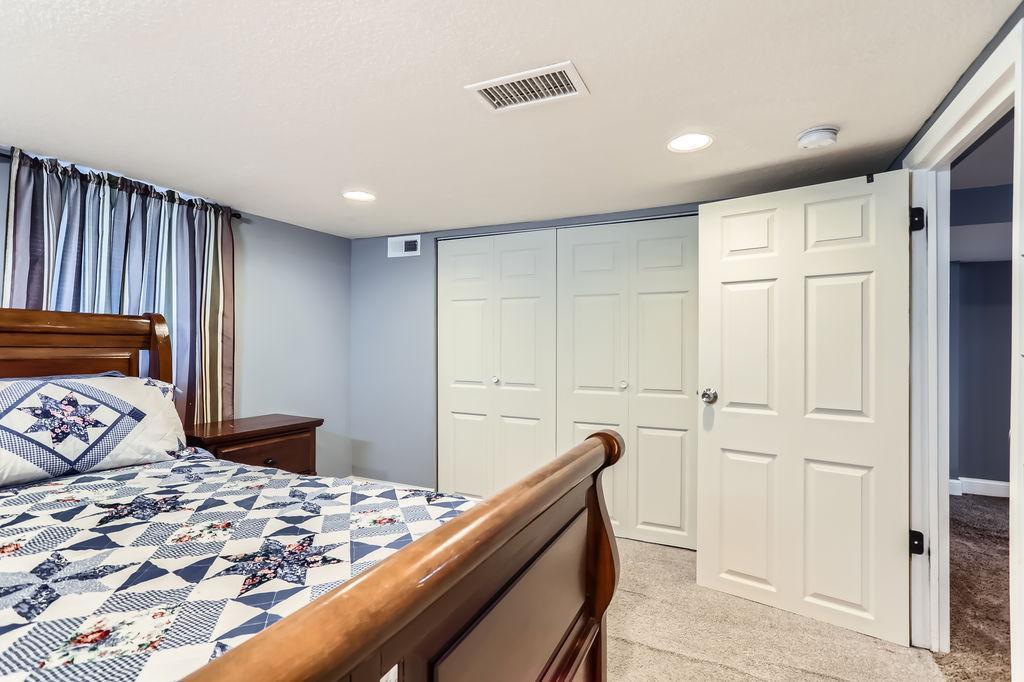 5650 Dupont Avenue N - MLS Sized - 021 - 26 Lower Level Bedroom.jpg