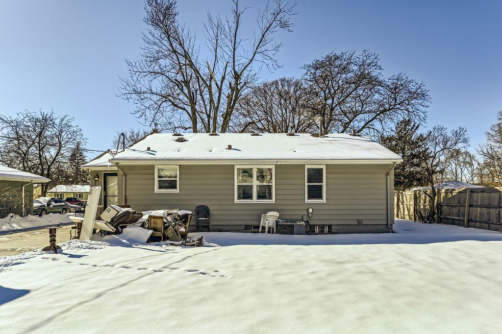 5650 Dupont Avenue N - MLS Sized - 028 - 35 Exterior Rear.jpg