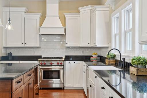 151 3rd Street, Excelsior, MN 55331