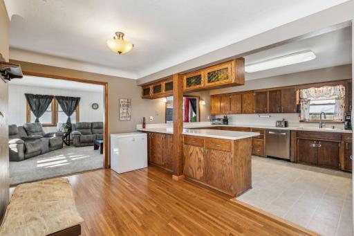 425 Roeller Avenue, West Saint Paul, MN 55118