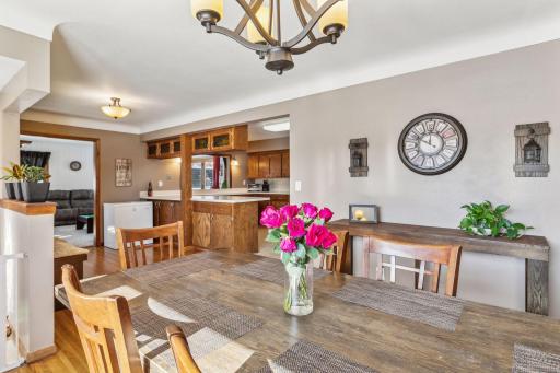 425 Roeller Avenue, West Saint Paul, MN 55118