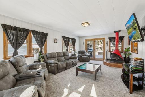 425 Roeller Avenue, West Saint Paul, MN 55118