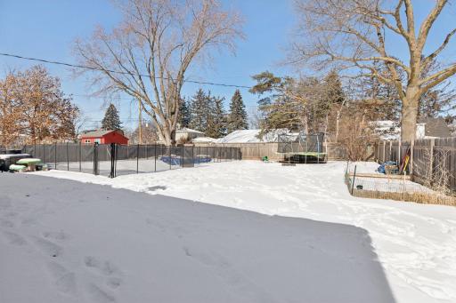 425 Roeller Avenue, West Saint Paul, MN 55118