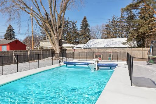 425 Roeller Avenue, West Saint Paul, MN 55118
