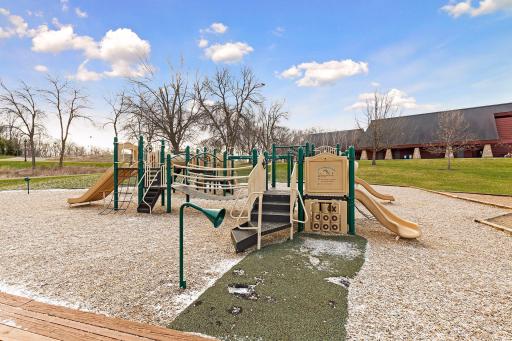 425 Roeller Avenue, West Saint Paul, MN 55118