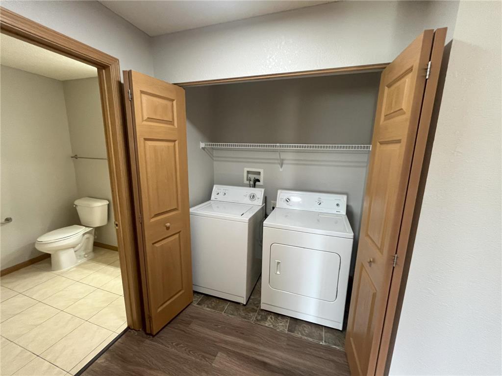 laundry-bathroom entry.jpg