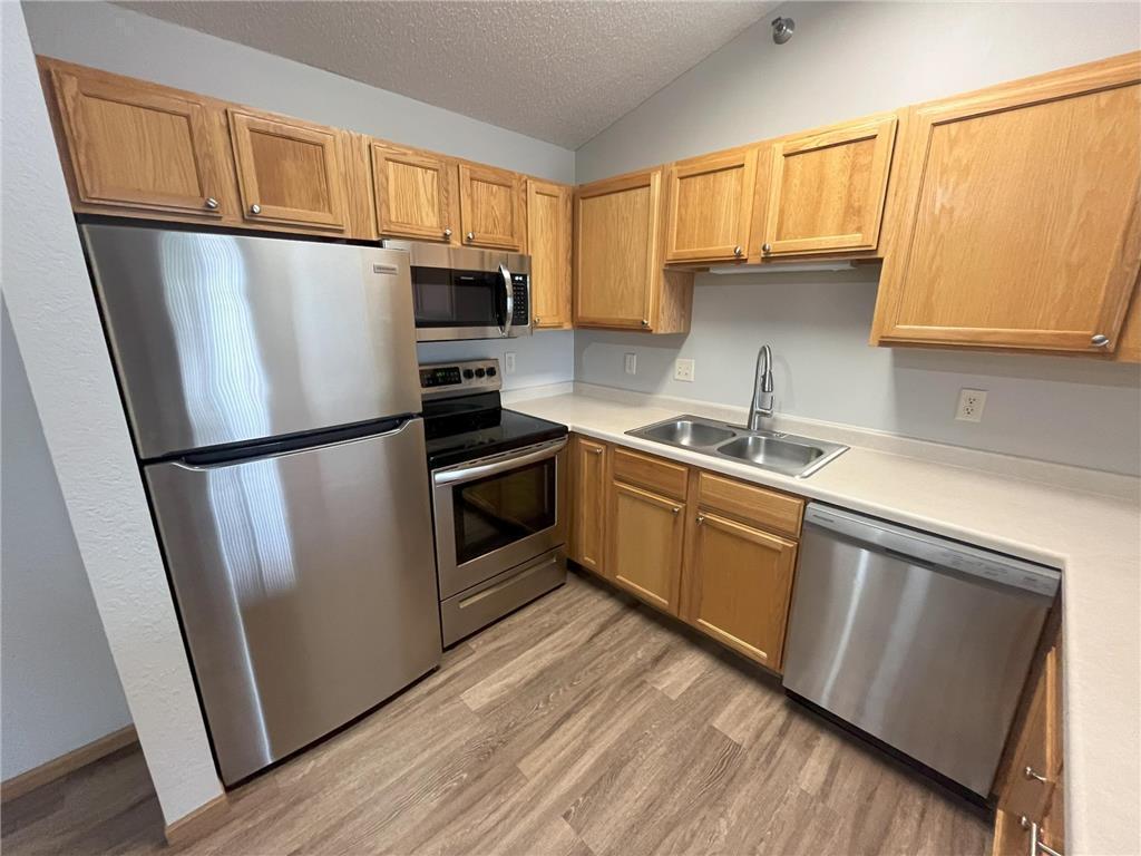 kitchen with New SS appliances.jpg