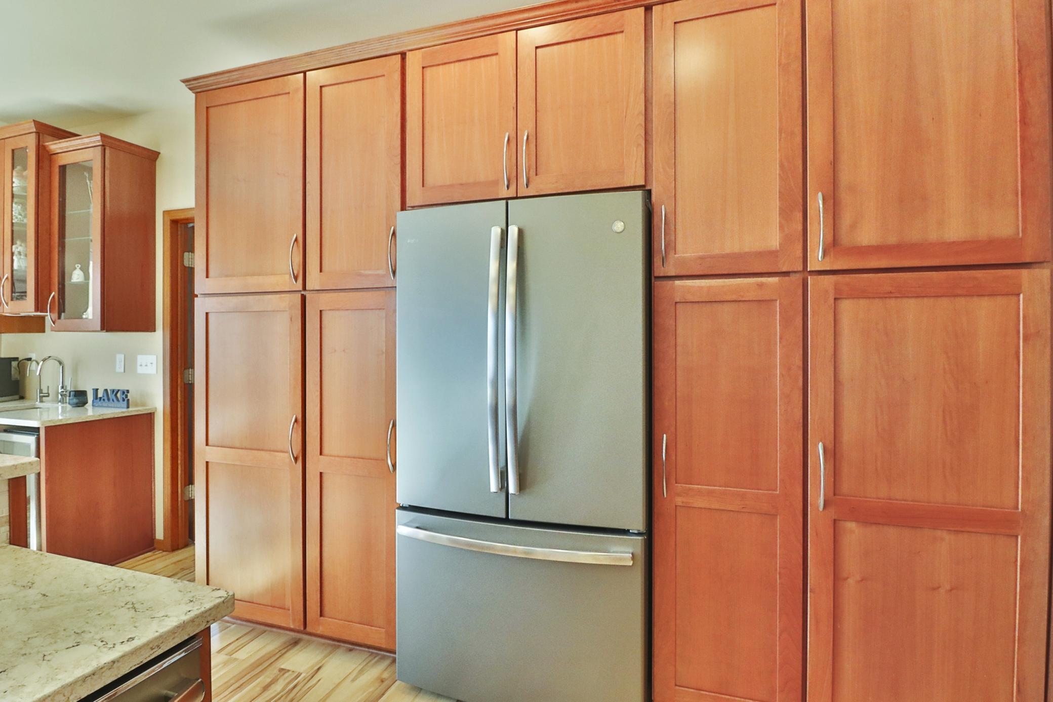 Kitchen1_3.JPG