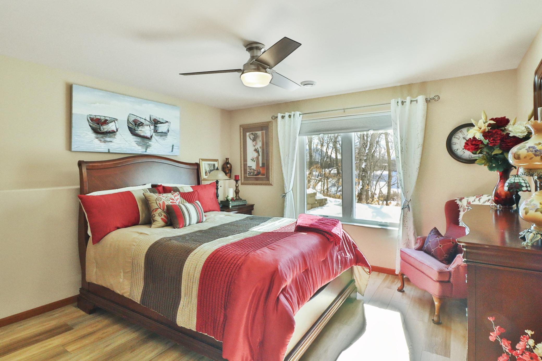 Basement Bedroom1_1.JPG